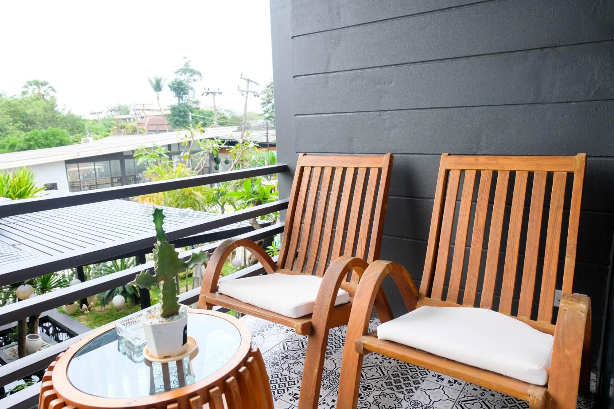 Baan Poon Garden Hotel Praia Chaweng Exterior foto