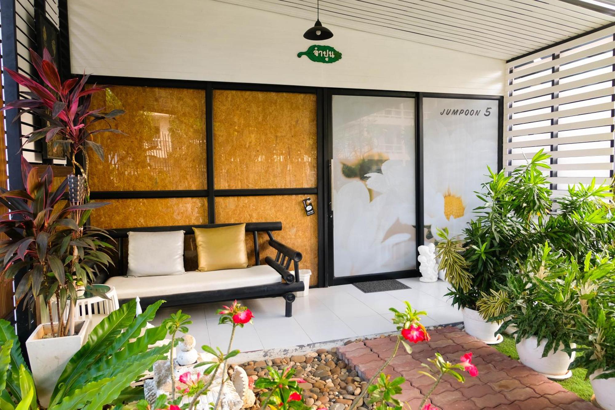 Baan Poon Garden Hotel Praia Chaweng Exterior foto