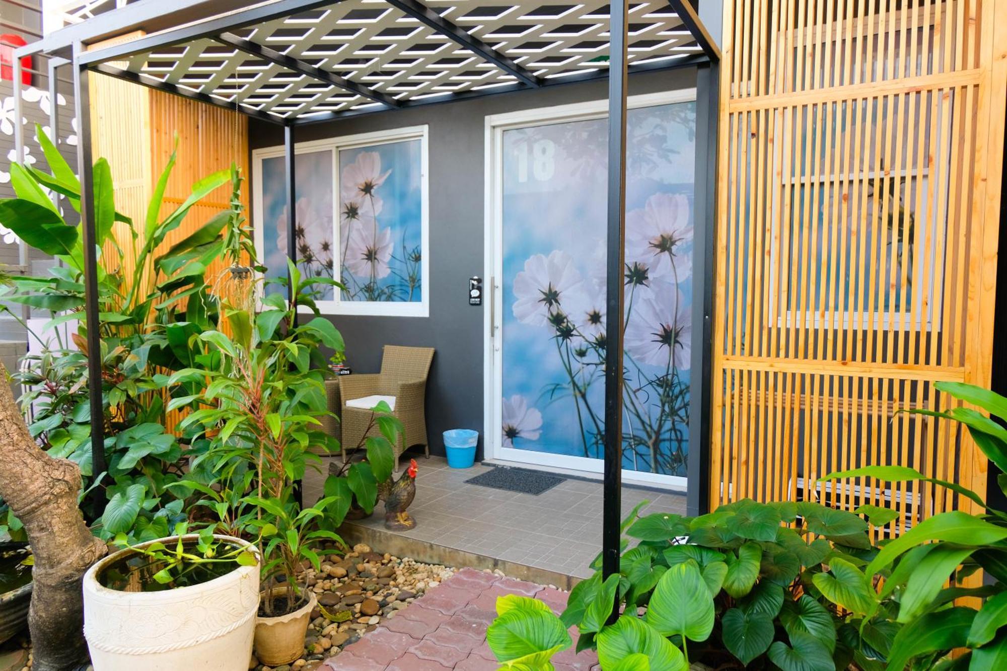 Baan Poon Garden Hotel Praia Chaweng Exterior foto