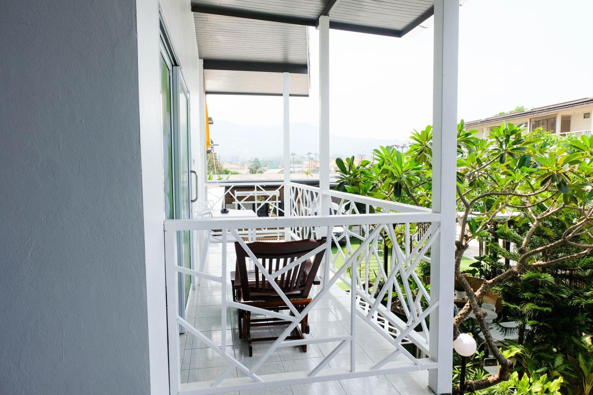 Baan Poon Garden Hotel Praia Chaweng Exterior foto
